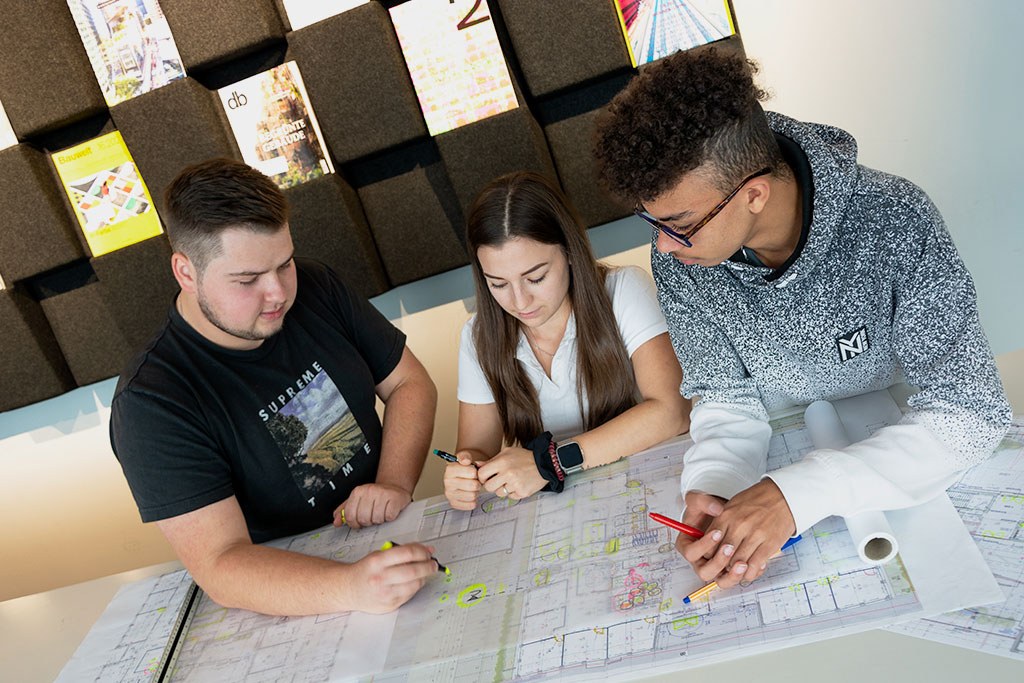 Ausbildung zum Bauzeichner:in