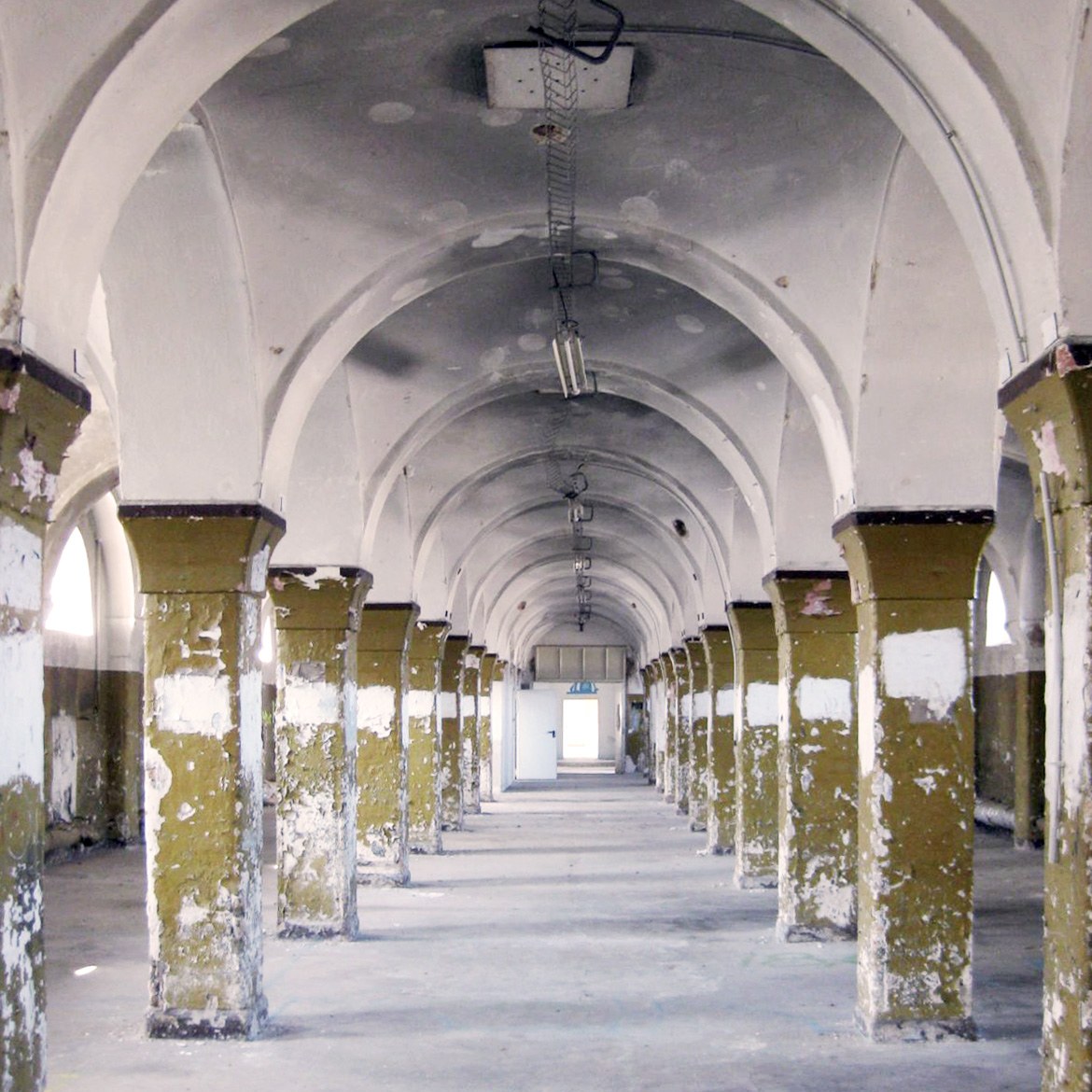 Denkmalgeschützte Stallungen - Sanierung und Umnutzung zu modernem Wohnraum in Rastatt