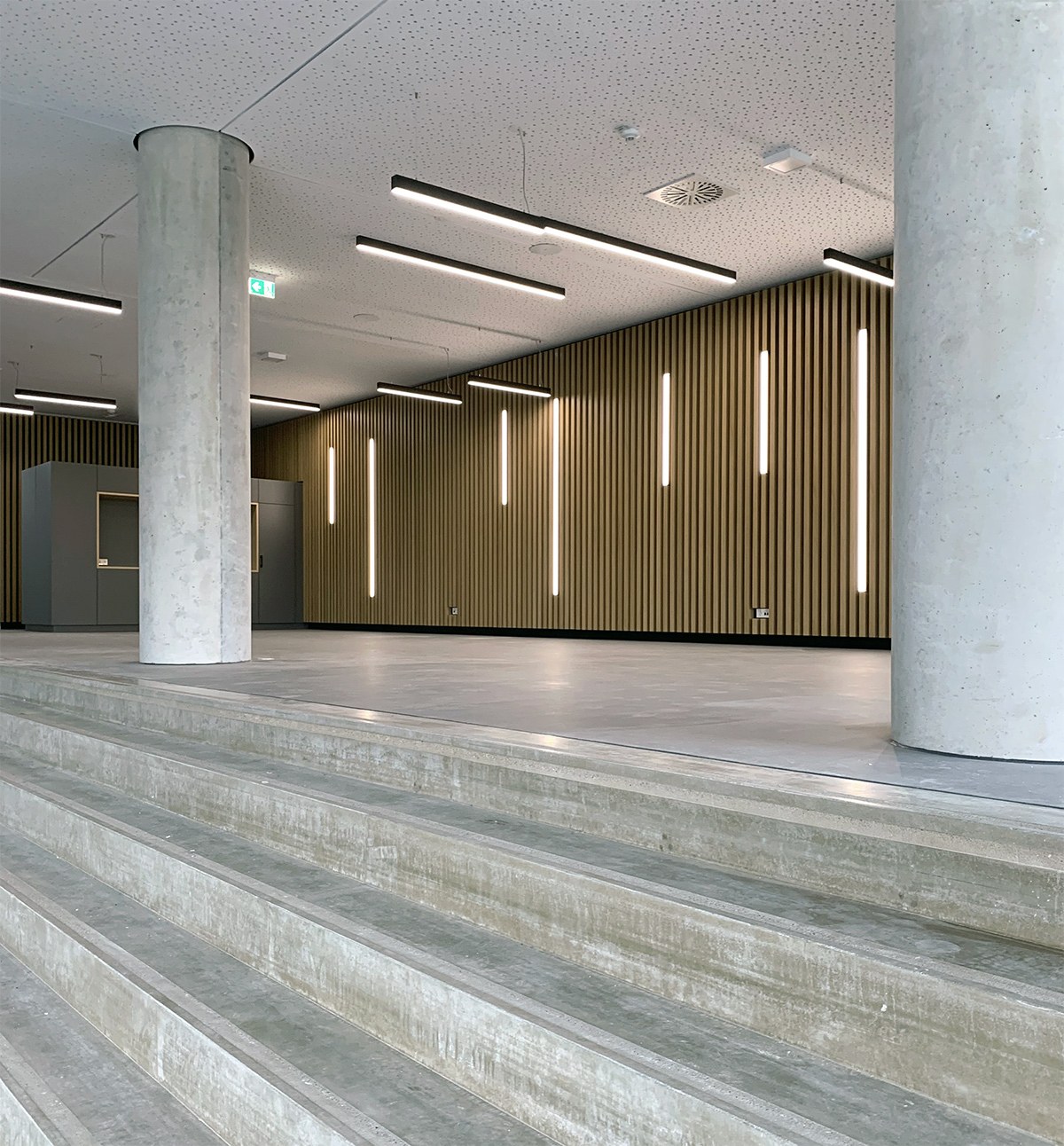 Einzug in neue Firmenzentrale